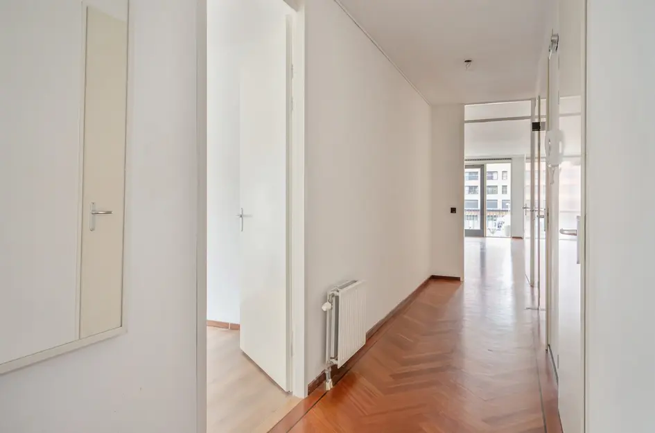 Harriët Freezerhof 25