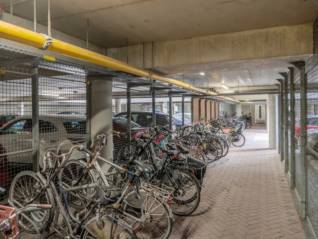 Harriët Freezerhof 25, 'S-GRAVENHAGE