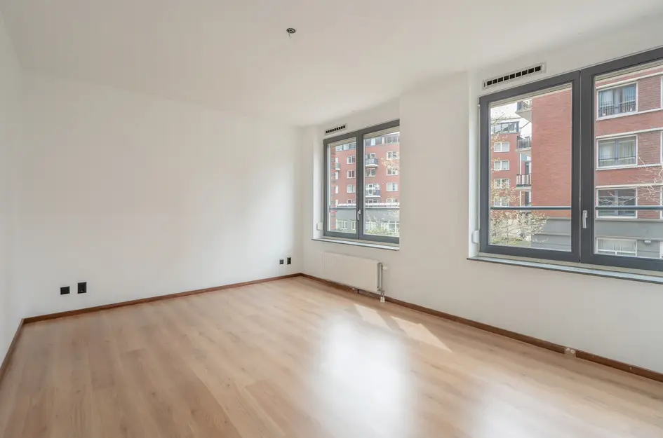 Harriët Freezerhof 25