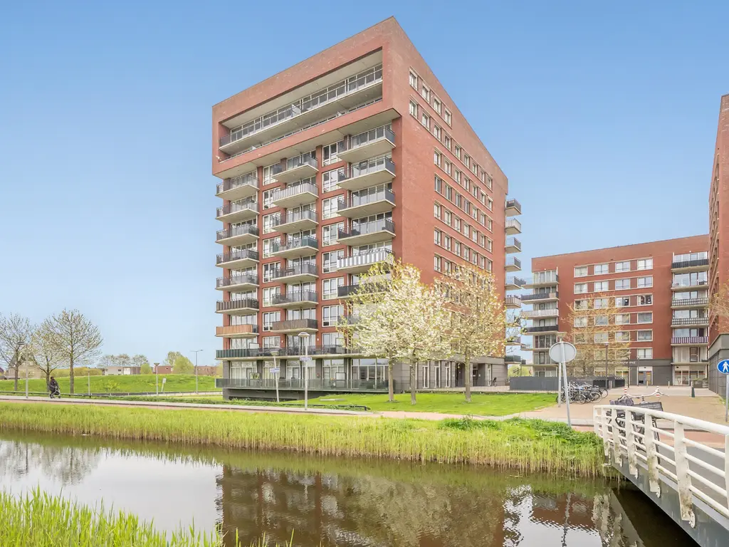 Harriët Freezerhof 25, 'S-GRAVENHAGE