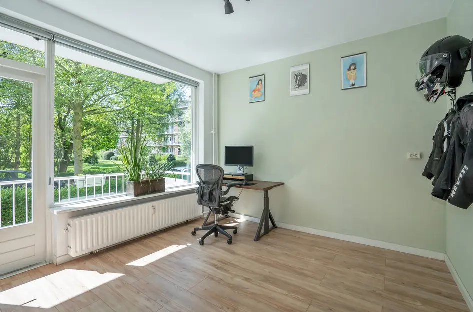 Dr H. Colijnlaan 100