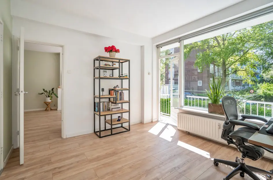 Dr H. Colijnlaan 100