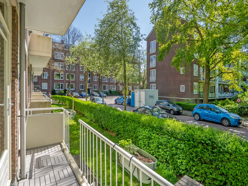 Dr H. Colijnlaan 100, RIJSWIJK