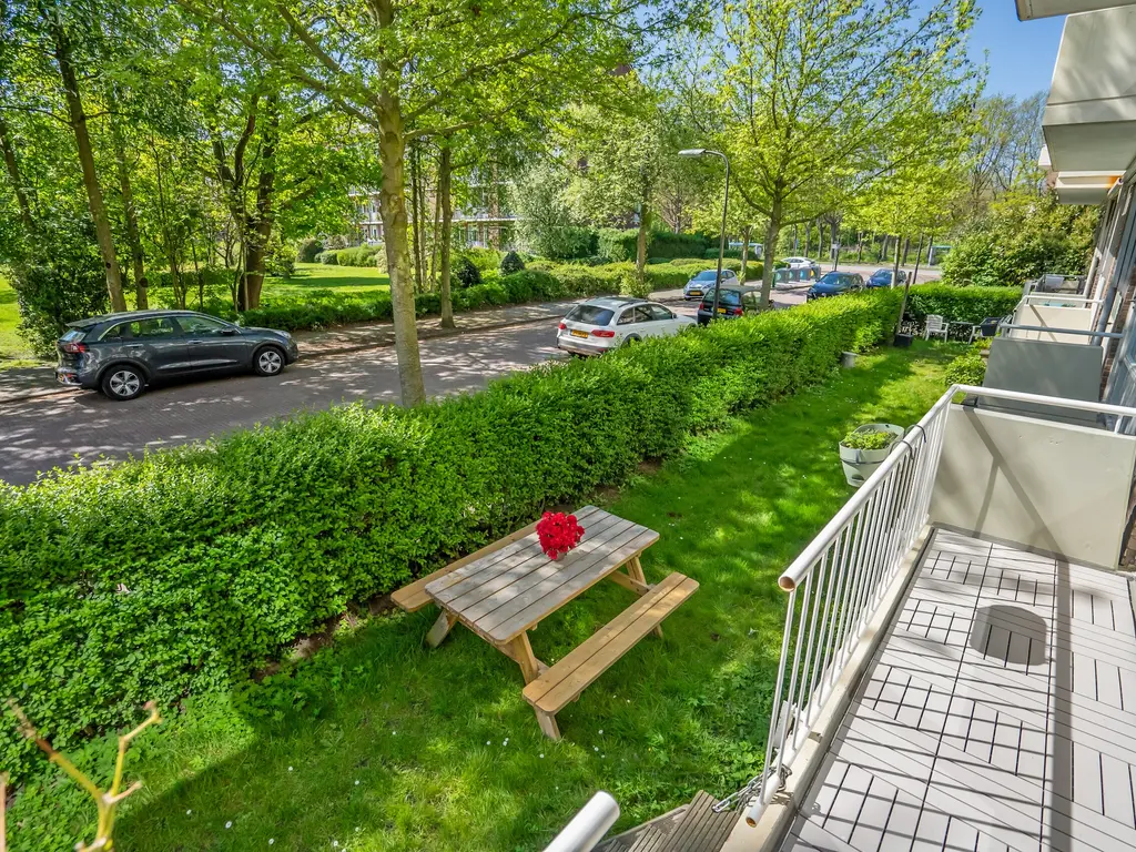 Dr H. Colijnlaan 100, RIJSWIJK