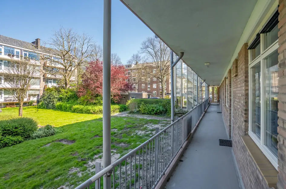 Dr H. Colijnlaan 100