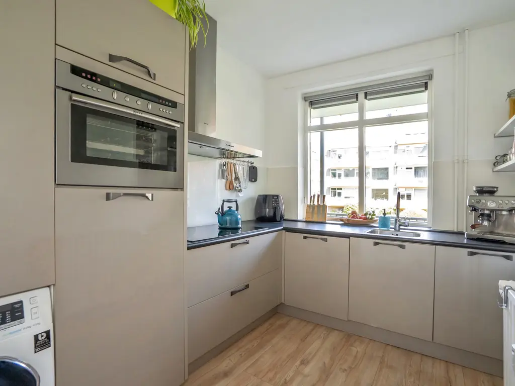 Dr H. Colijnlaan 100, RIJSWIJK