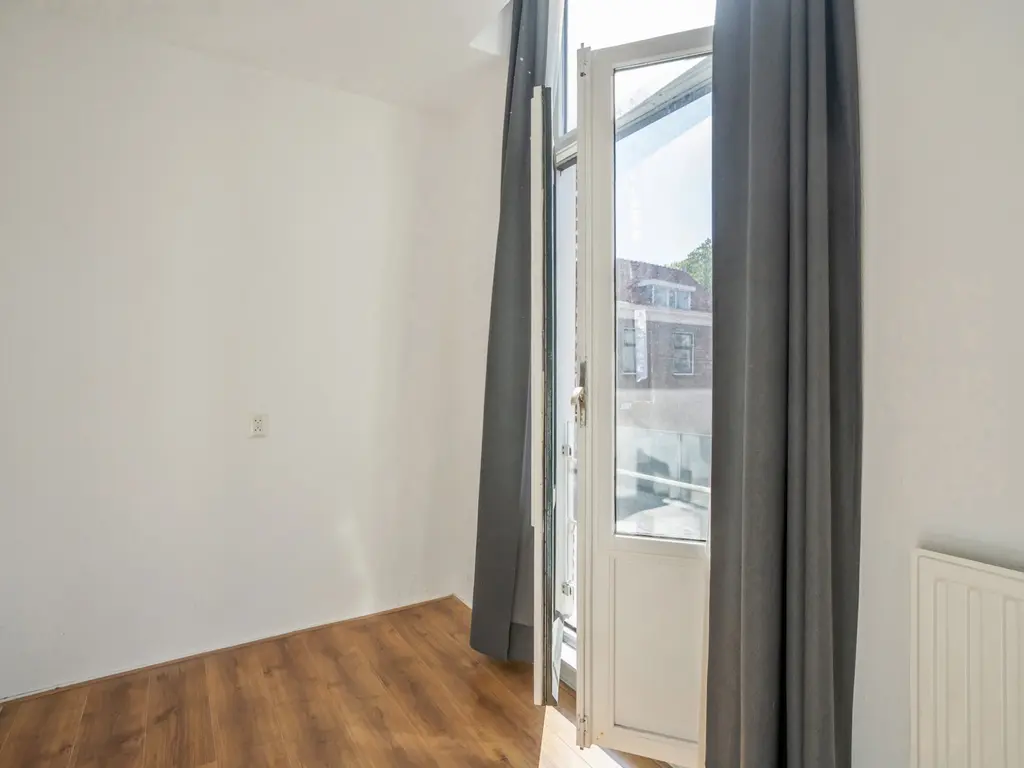 Javastraat 126A, 'S-GRAVENHAGE