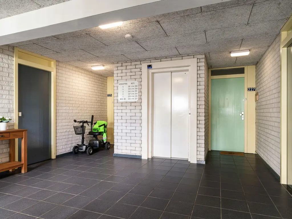 Mosgroen 225, ZOETERMEER