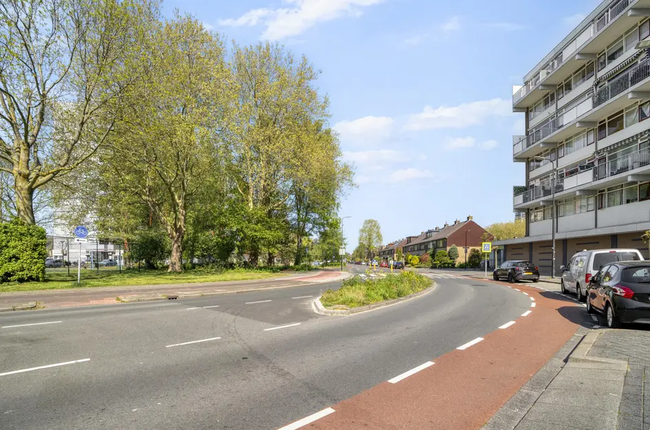 Dr H.J. van Mooklaan 203