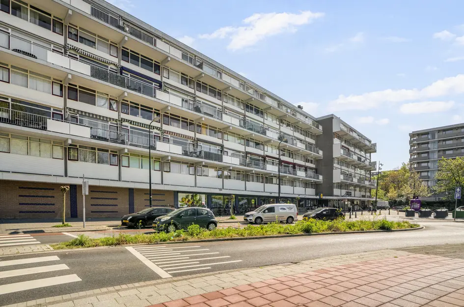 Dr H.J. van Mooklaan 203