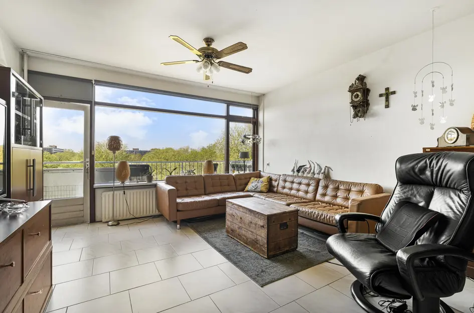 Dr H.J. van Mooklaan 203