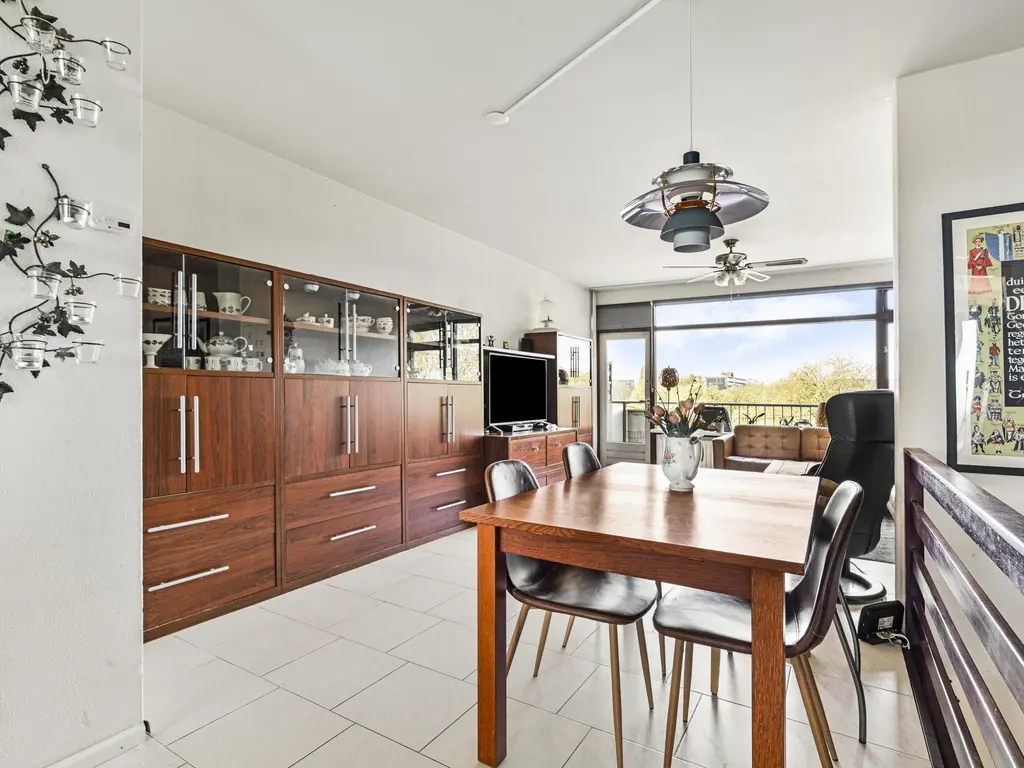 Dr H.J. van Mooklaan 203, RIJSWIJK