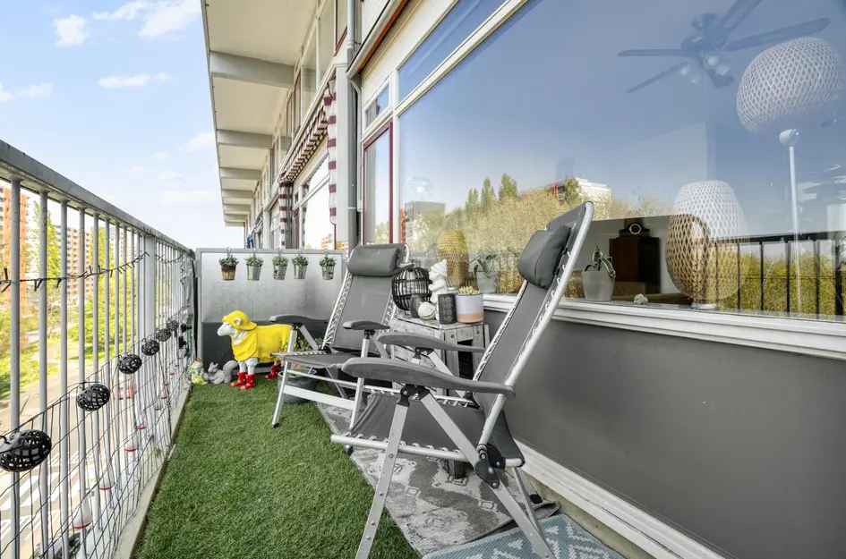 Dr H.J. van Mooklaan 203