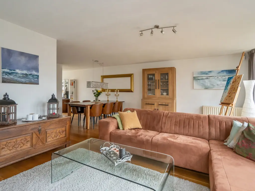 Guirlande 17, 'S-GRAVENHAGE