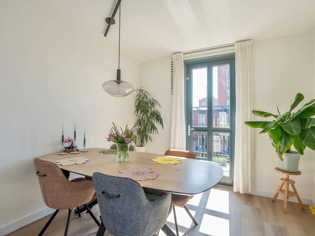Steentijdsingel 142, 'S-GRAVENHAGE