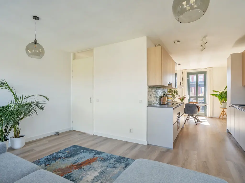 Steentijdsingel 142, 'S-GRAVENHAGE