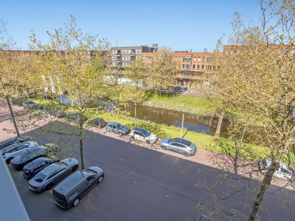 Steentijdsingel 142, 'S-GRAVENHAGE