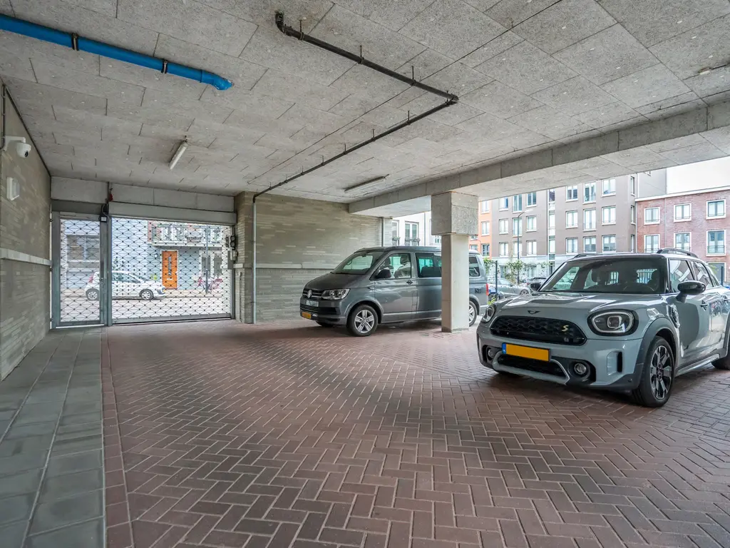 Van Ravesteijnkade 1, LEIDSCHENDAM
