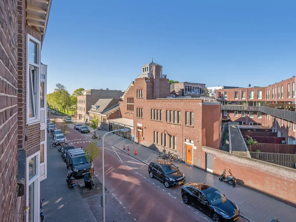 Deimanstraat 22, 'S-GRAVENHAGE