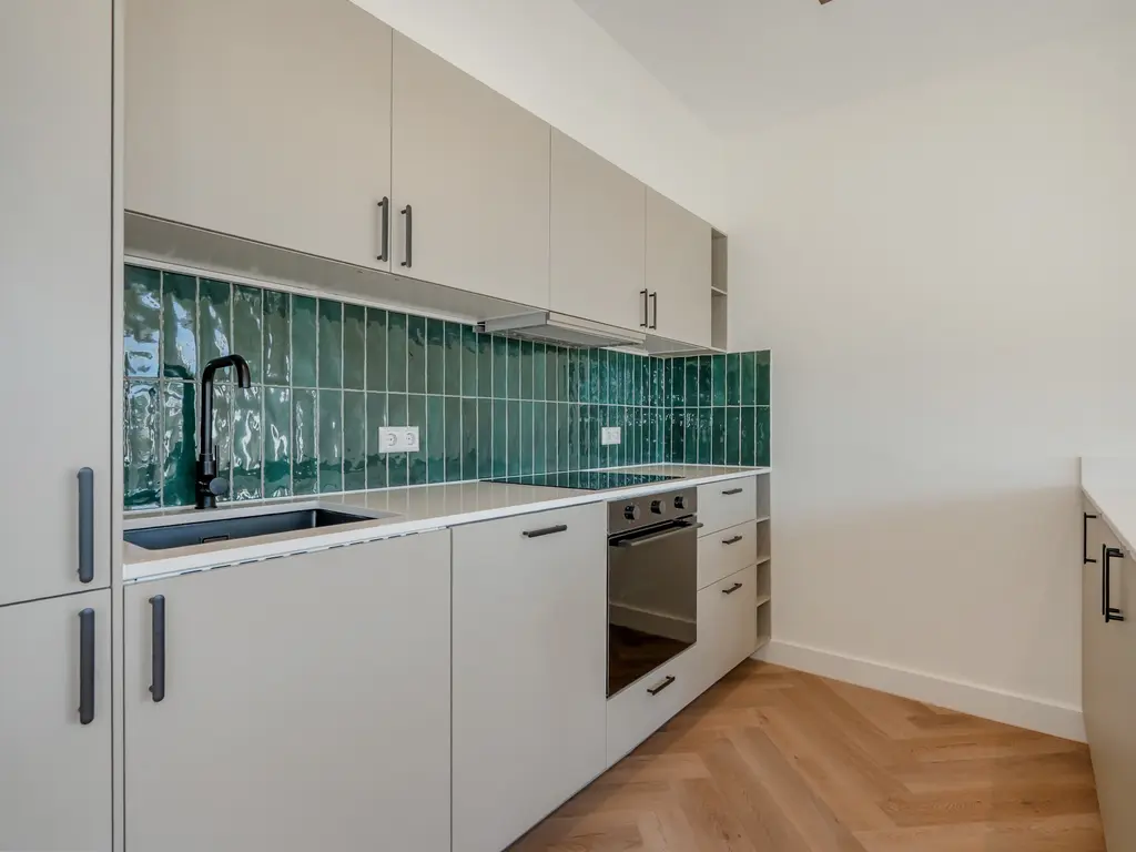 Deimanstraat 22A, 'S-GRAVENHAGE