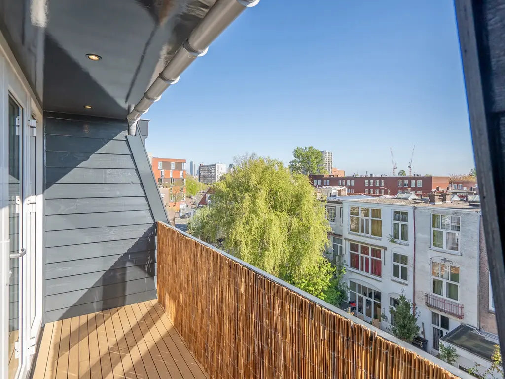 Deimanstraat 22A, 'S-GRAVENHAGE