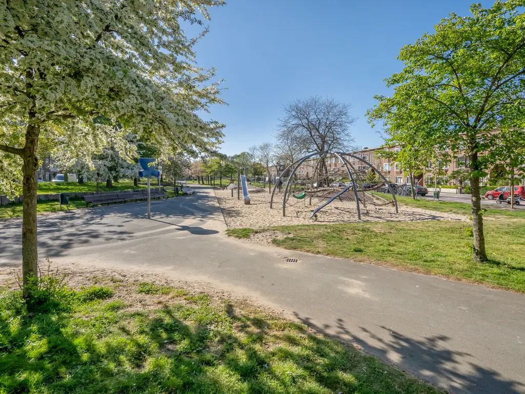 Deimanstraat 22A, 'S-GRAVENHAGE