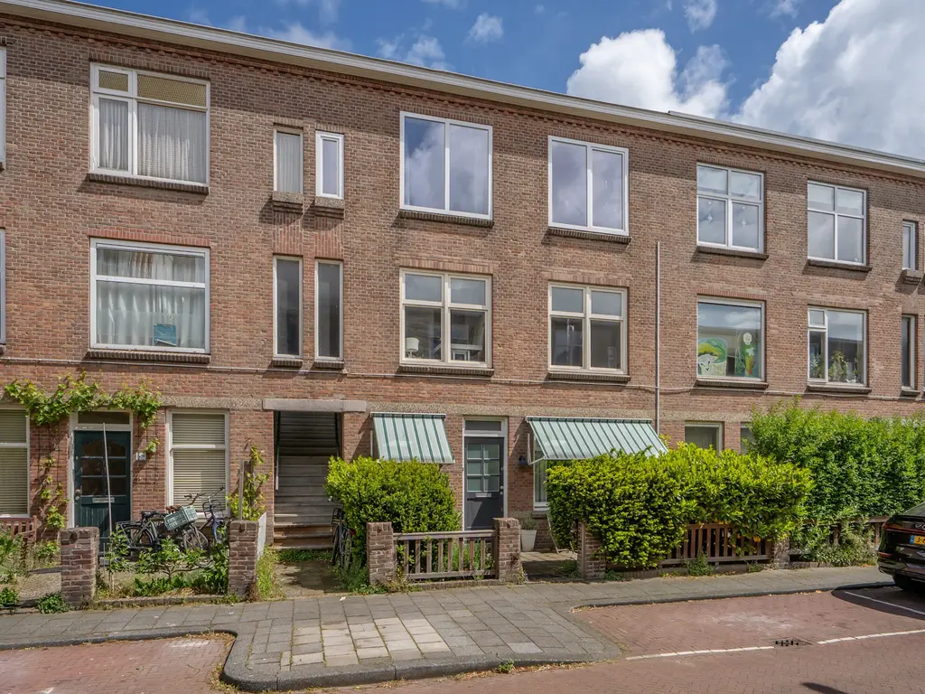 Asterstraat 53, 'S-GRAVENHAGE