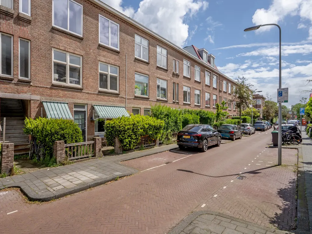 Asterstraat 53, 'S-GRAVENHAGE