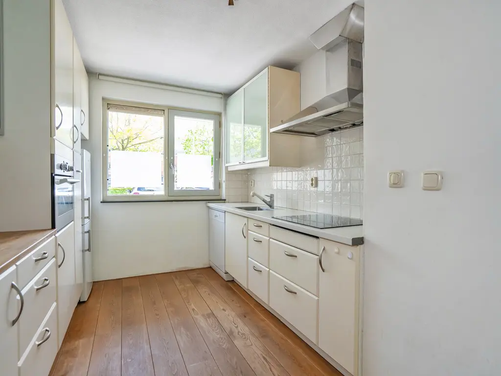 Laan der Zeven Linden 27, DELFGAUW