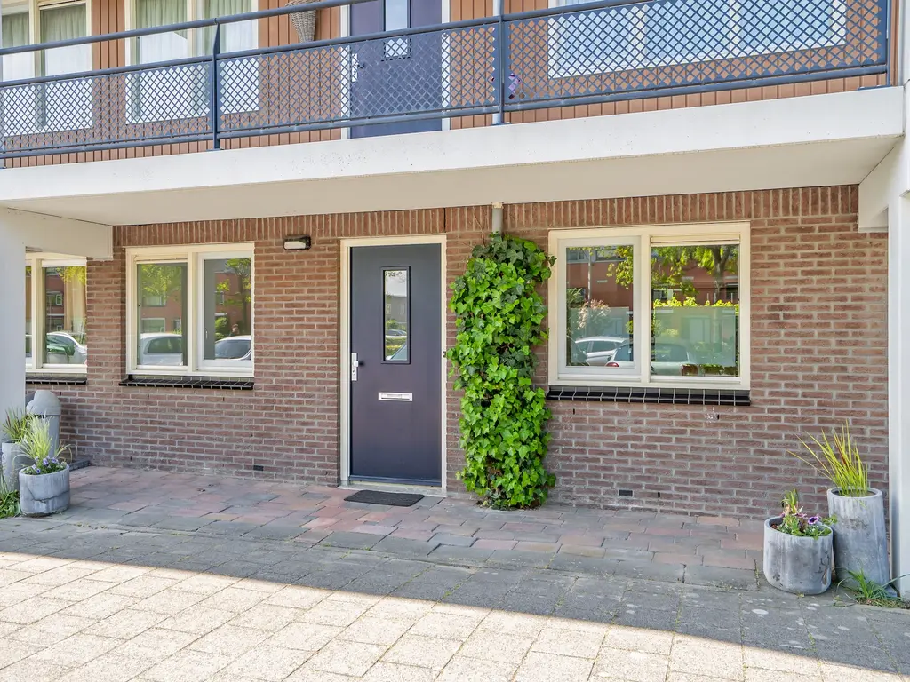 Laan der Zeven Linden 27, DELFGAUW