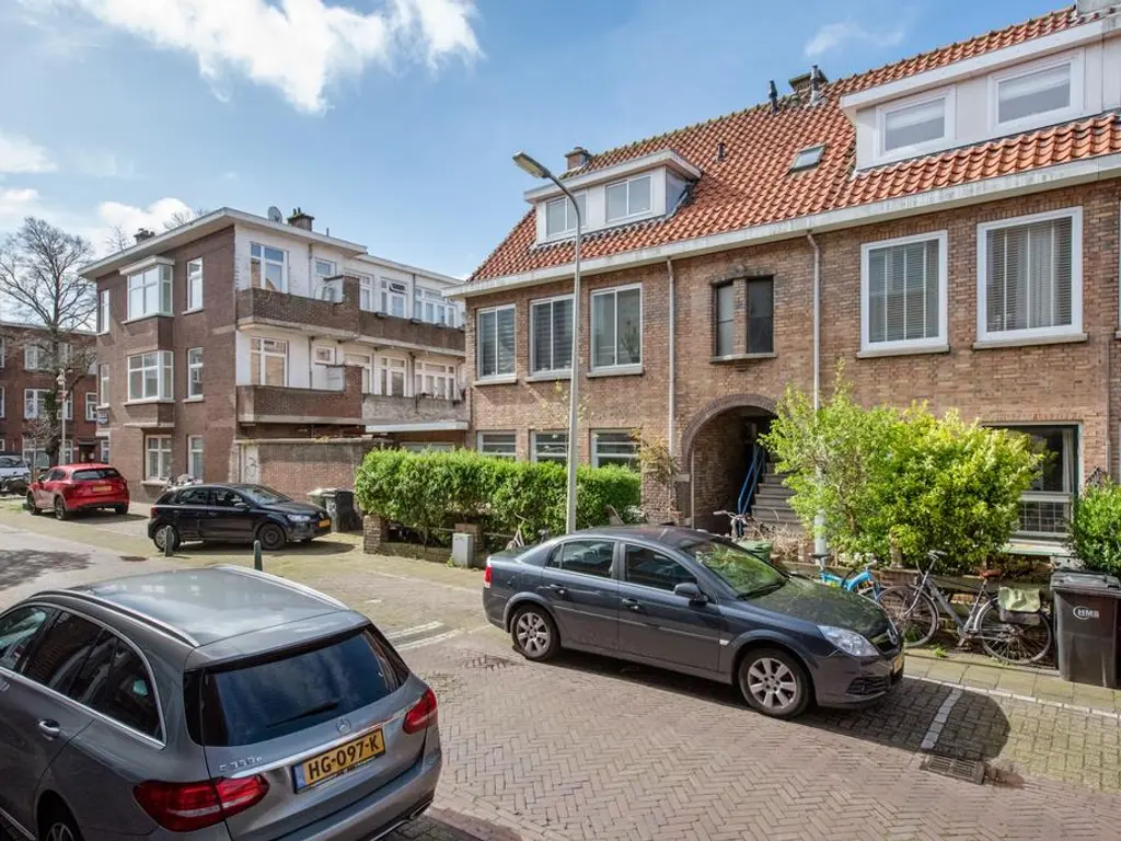 Koopmans van Boekerenstraat 73, 'S-GRAVENHAGE