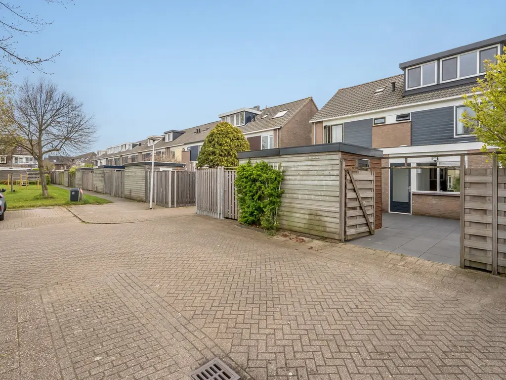 Kroosvaren 17, NOOTDORP
