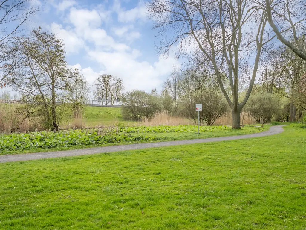 Isabellaland 1166, 'S-GRAVENHAGE