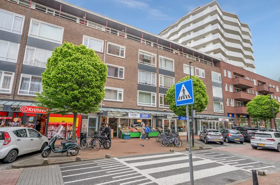 Dr H. Colijnlaan 315