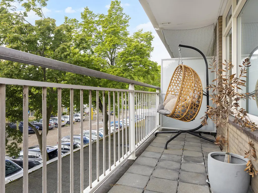 Bazuinlaan 17, RIJSWIJK