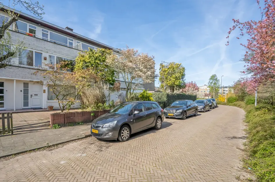 Rotterdamseweg 8
