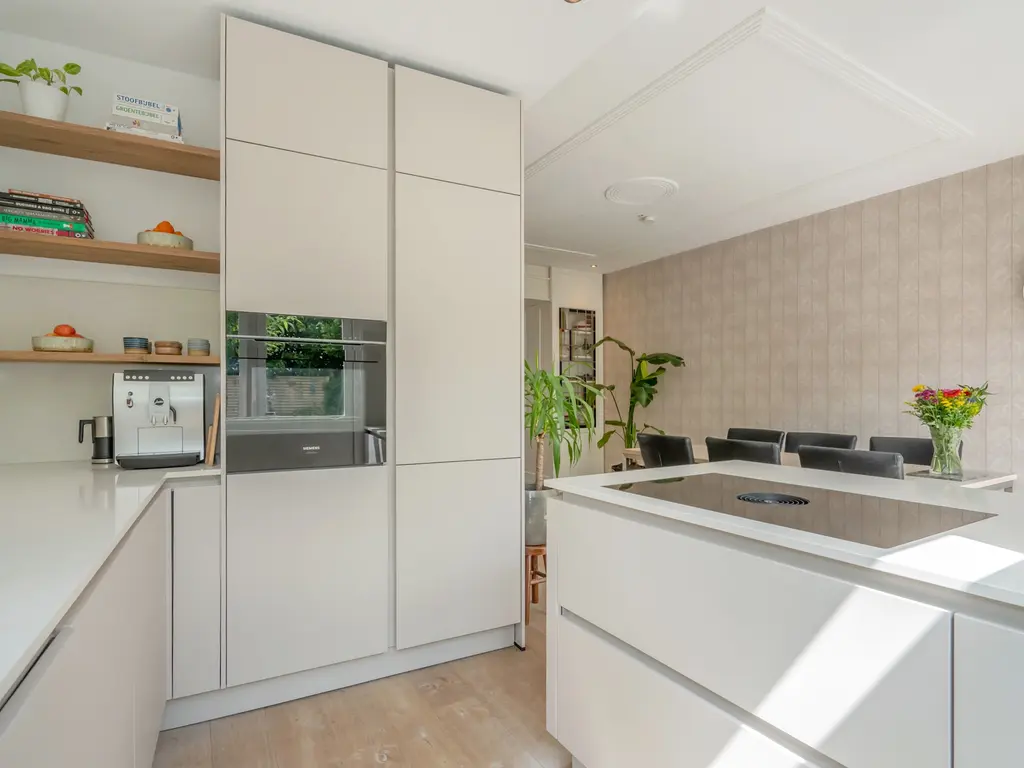 Waldeck Pyrmontlaan 27, RIJSWIJK