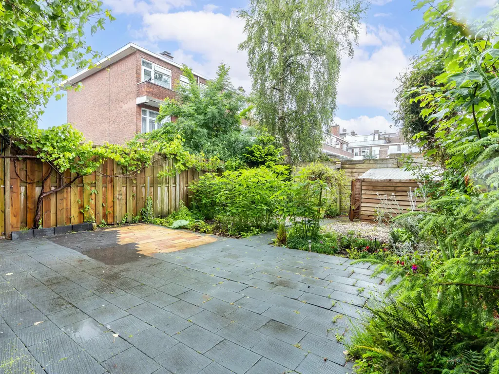 Hattemlaan 19, 'S-GRAVENHAGE