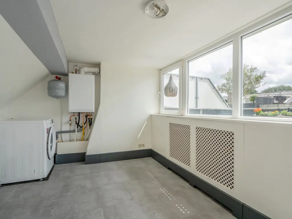 Rhenenstraat 38, 'S-GRAVENHAGE