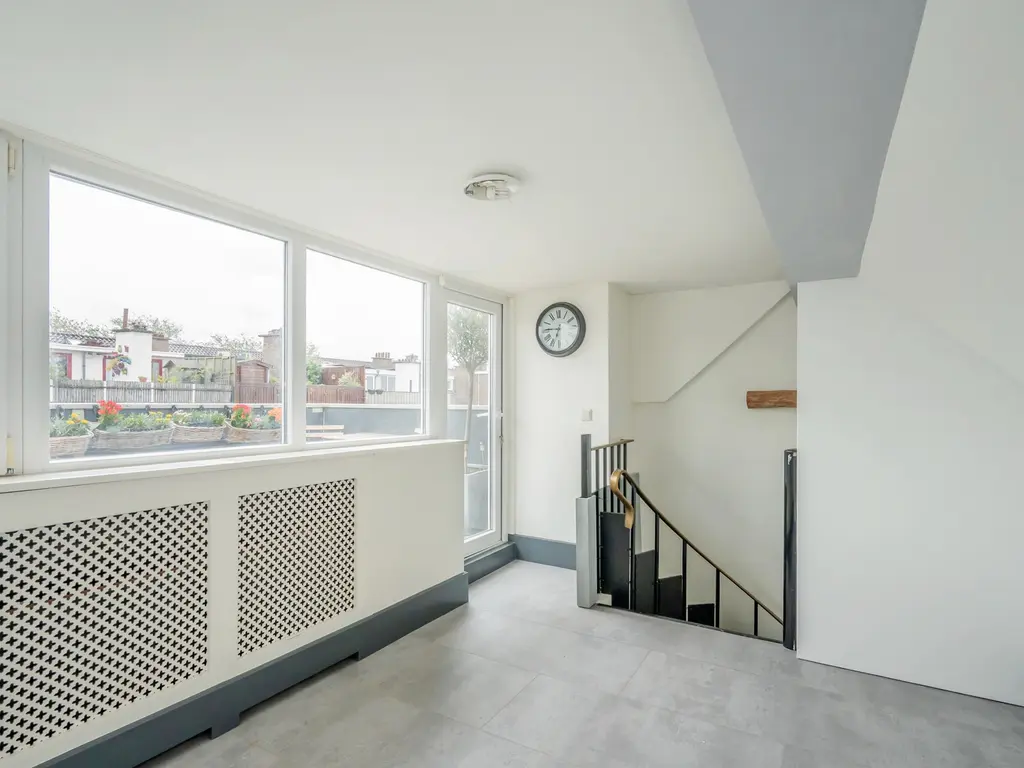 Rhenenstraat 38, 'S-GRAVENHAGE