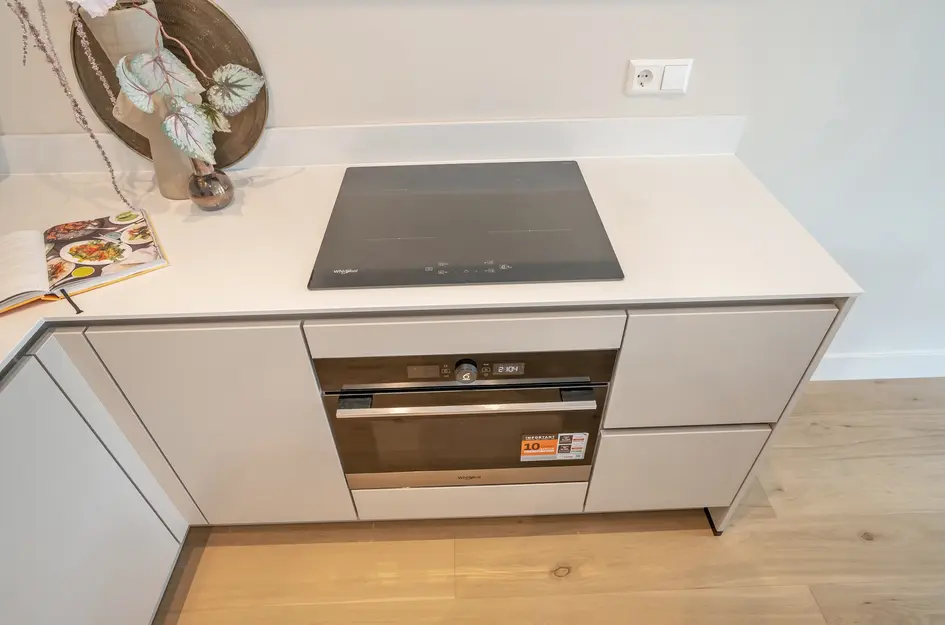 Beeklaan 323