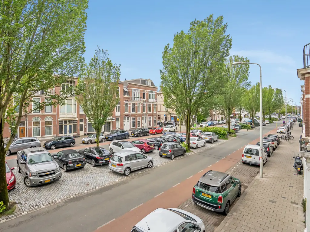 Beeklaan 323, 'S-GRAVENHAGE