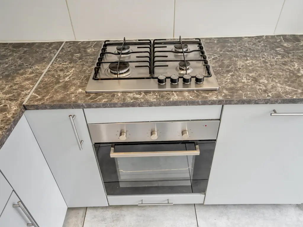Van Vlotenstraat 26, 'S-GRAVENHAGE