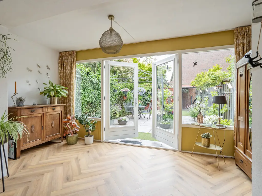 Anthony Fokkersingel 110, 'S-GRAVENHAGE