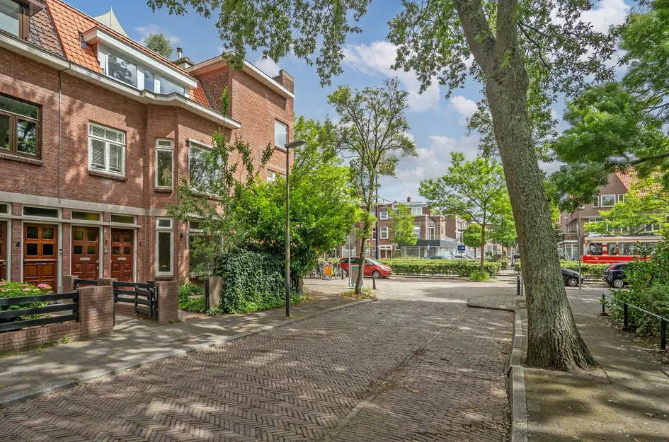 Resedastraat 2
