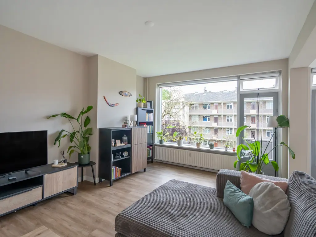 Dr H. Colijnlaan 72, RIJSWIJK