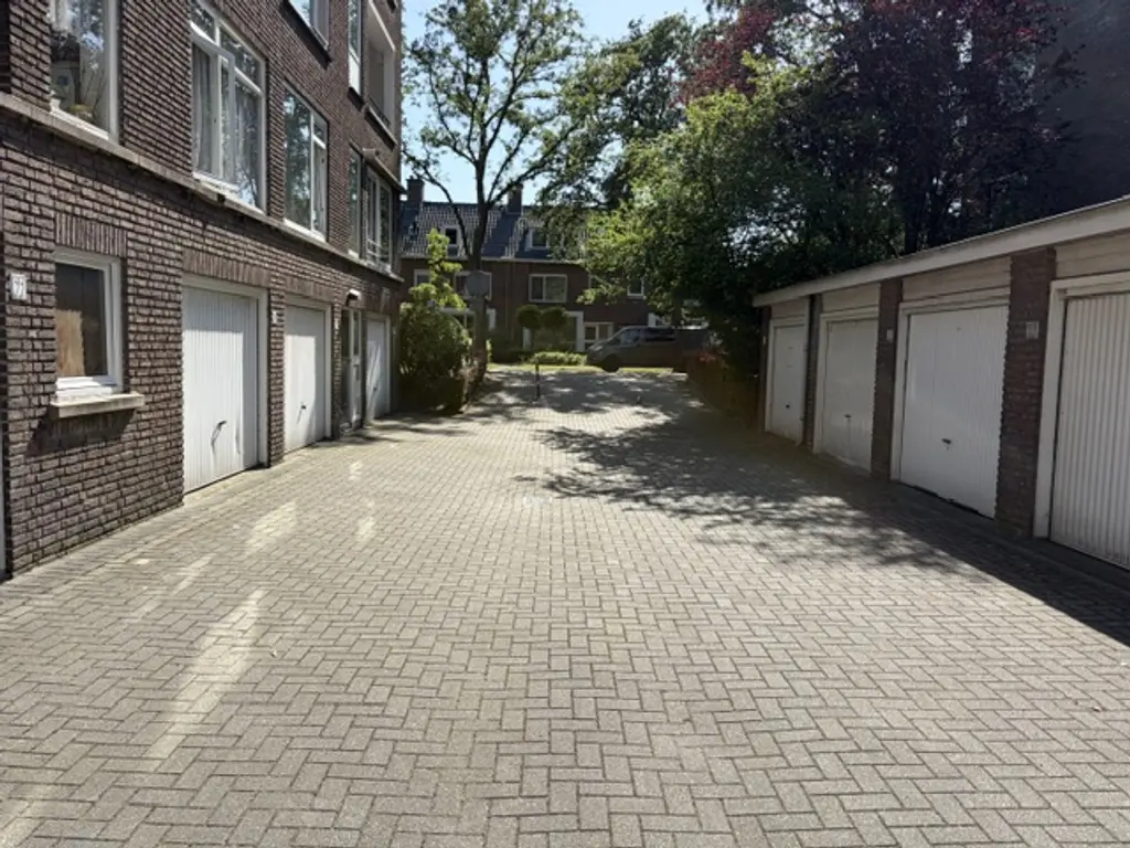 Dr Augustijnlaan , RIJSWIJK