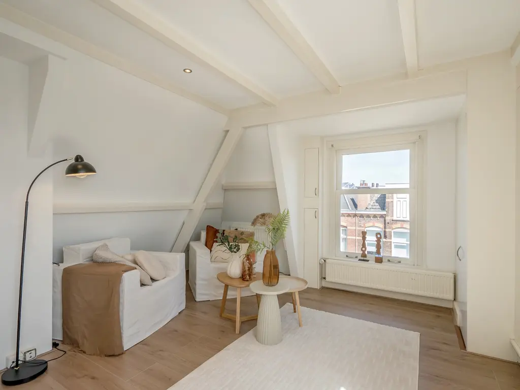 Edisonstraat 50B, 'S-GRAVENHAGE