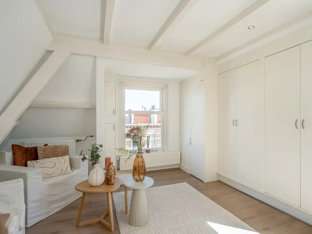 Edisonstraat 50B, 'S-GRAVENHAGE