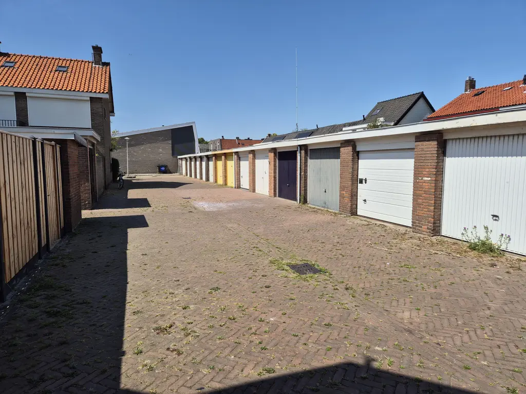 Mr Schokkingstraat , 'S-GRAVENZANDE